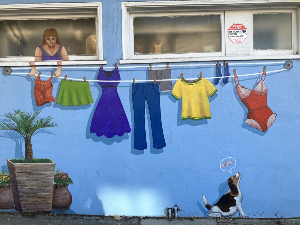 Mural: Hanging out the laundry.