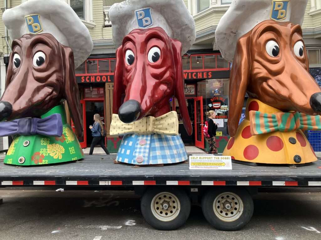 3 Doggie Diner heads